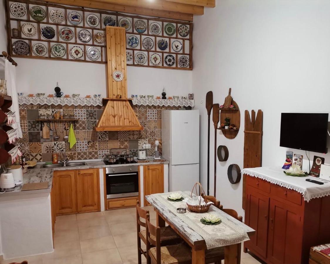 Archangelos Family House Luaran gambar